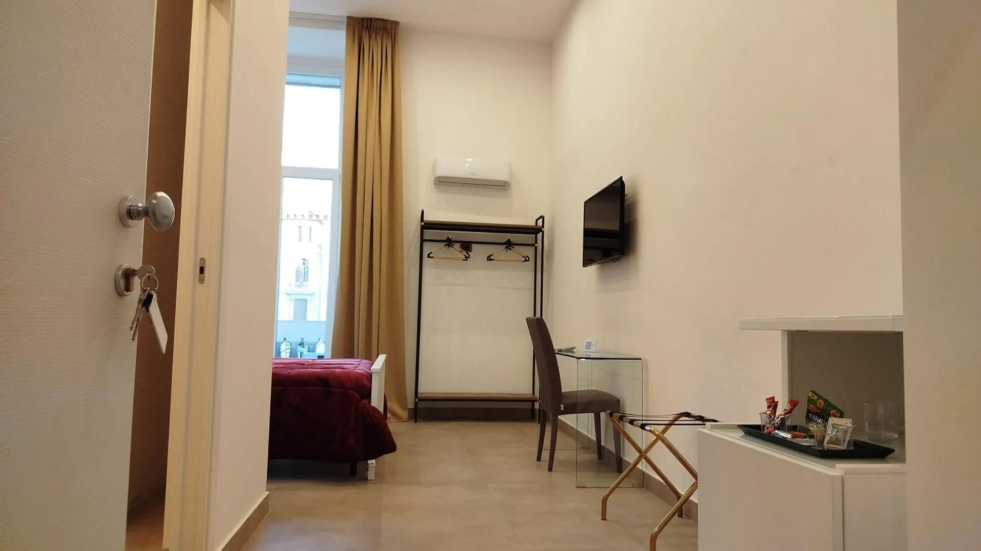 Doremi Naples Bed & Breakfast