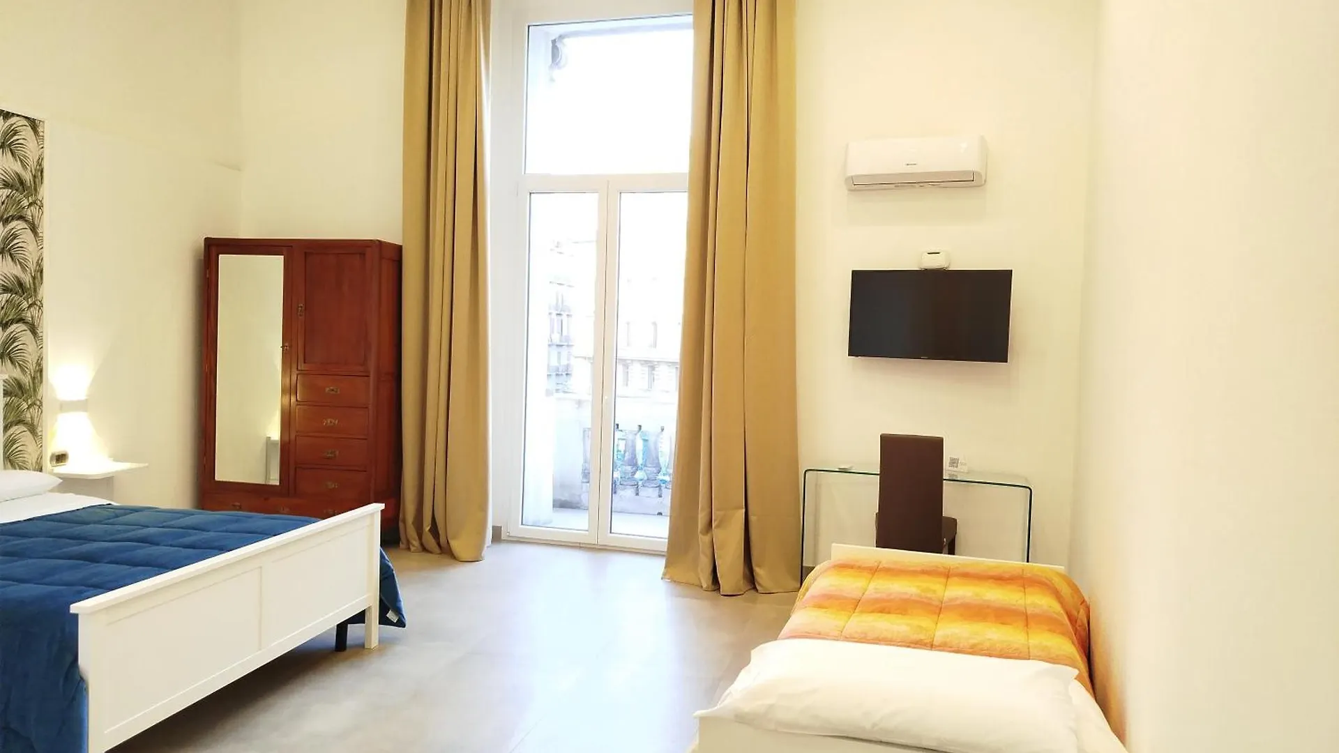 Doremi Naples Italy