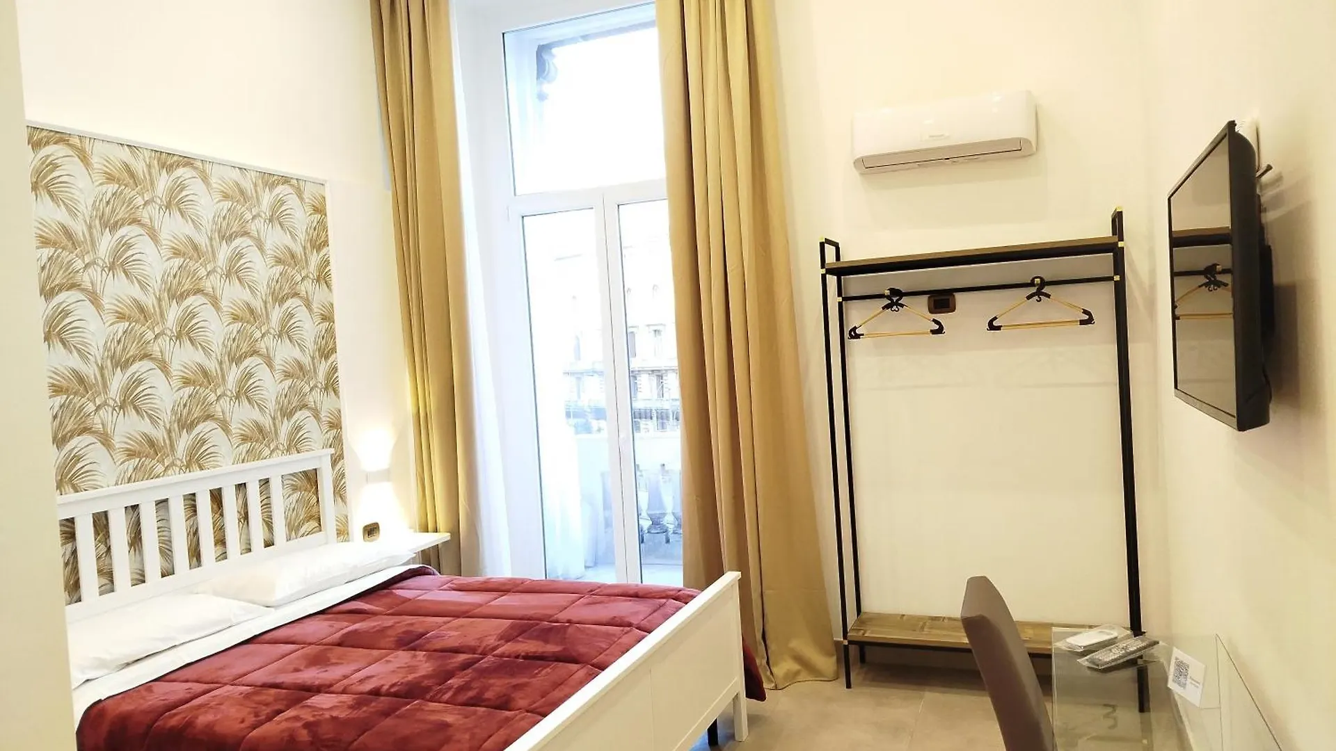 Doremi Naples Bed & Breakfast